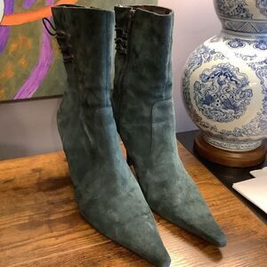 Nine West UnderhiIlo Jade Green Suede Boots